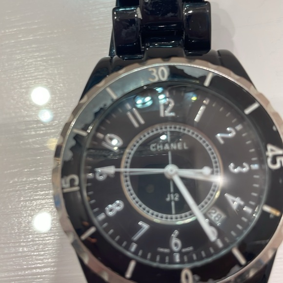 Watch - Picture 3 of 10